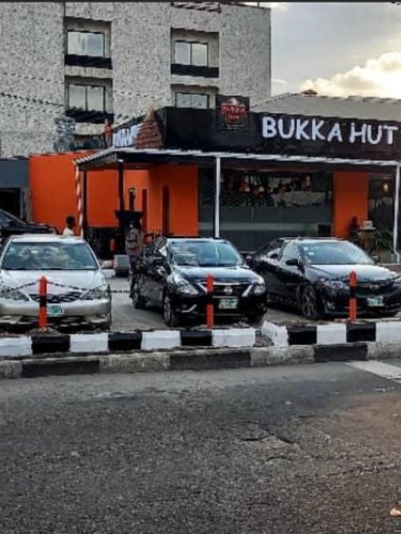 Bukka Hut Restaurant & Lounge at Alagomeji