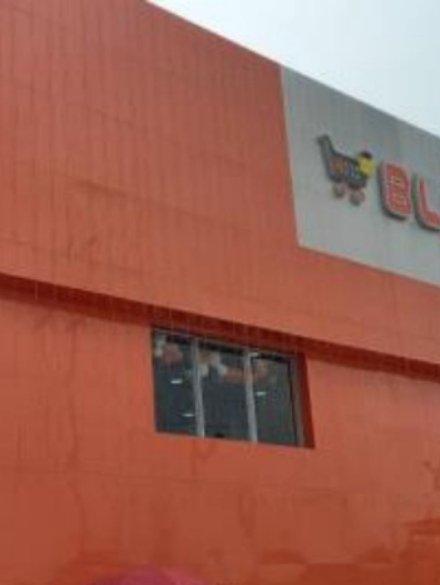 Bukka Hut Restaurant and Family Lounge